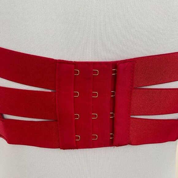 Victoria's Secret Red Strappy Bra - Picture 6 of 12